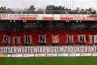 Eisern Union 380x253 - Die leidenschaftlichen FC Union Berlin Fans, weit mehr als nur der Stolz des Ostens