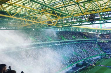 Fußballstadion sport 380x253 - Die gefährlichsten Fangemeinden im Fußball weltweit